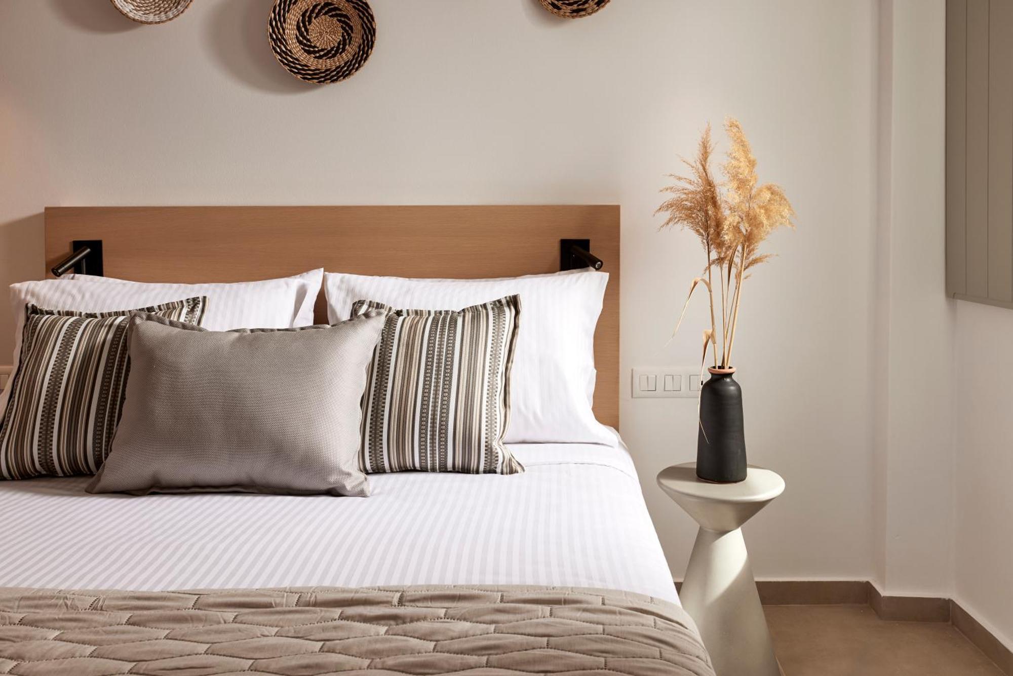 Arcos Suites Sifnos Камараи Экстерьер фото